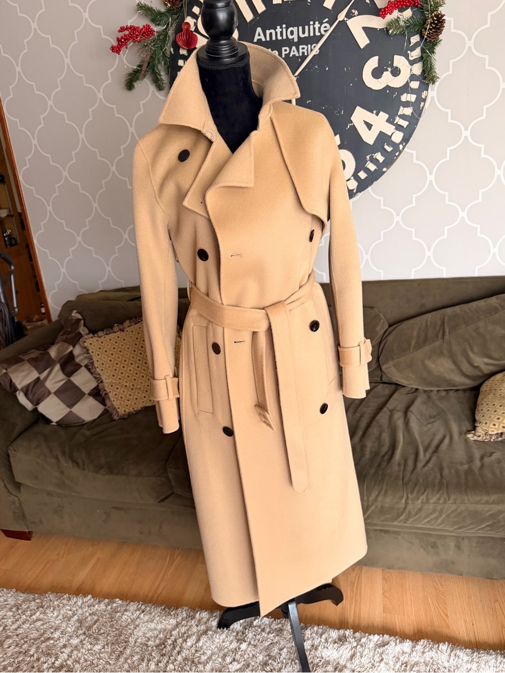 Theory Camel 100% cashmere coat
